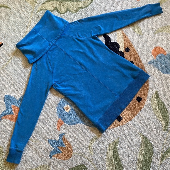 L.L. Bean I Cozy Pullover I Marine Blue Heather - Picture 12 of 16